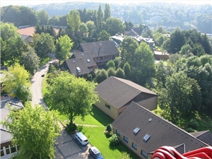 Luftansicht des Heilpädagogischen Kinderdorfs Biesfeld